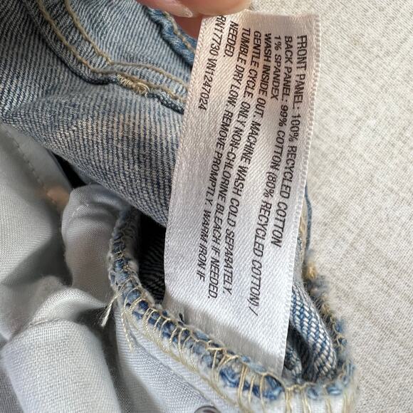 Wild Fable Low Rise Bootcut Jeans Women's 12 Light Wash Lightly Distressed - Picture 5 of 10